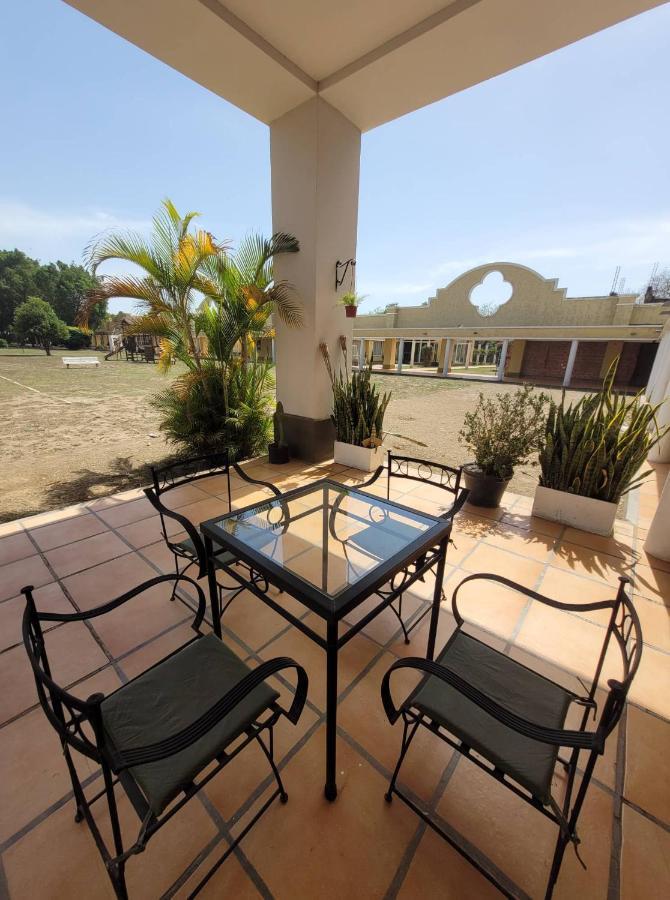 Hotel Portico Norte Tartagal Екстериор снимка
