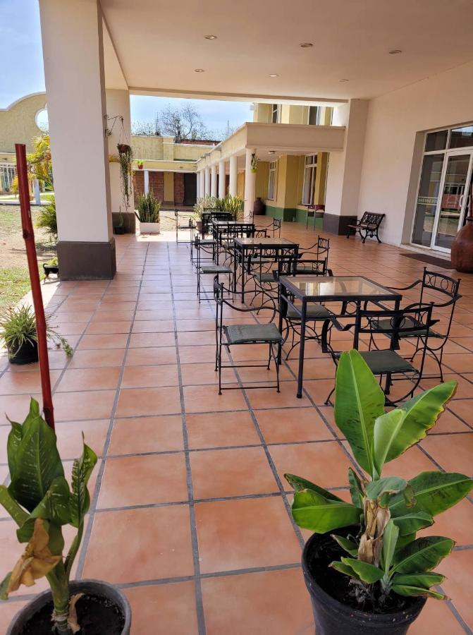 Hotel Portico Norte Tartagal Екстериор снимка